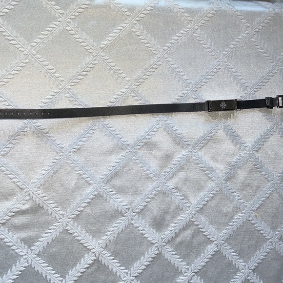 Tory Burch Fitbit Flex Leather Wrap Band - Picture 7 of 8